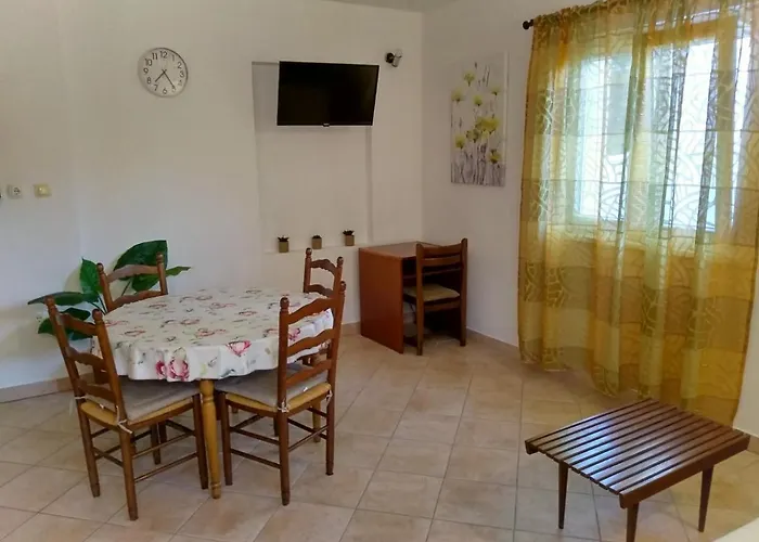 Sandra Apartament *